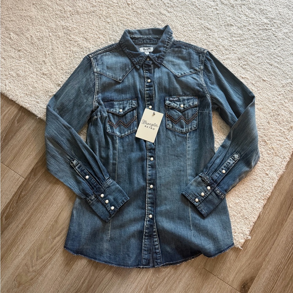Wrangler Women's Medium Wash Denim Button-Down Shirt